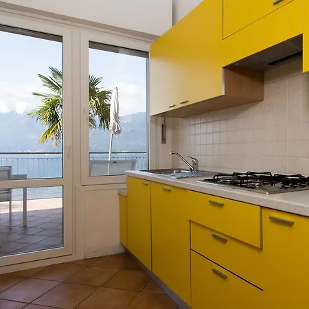 Colmegna Apartment